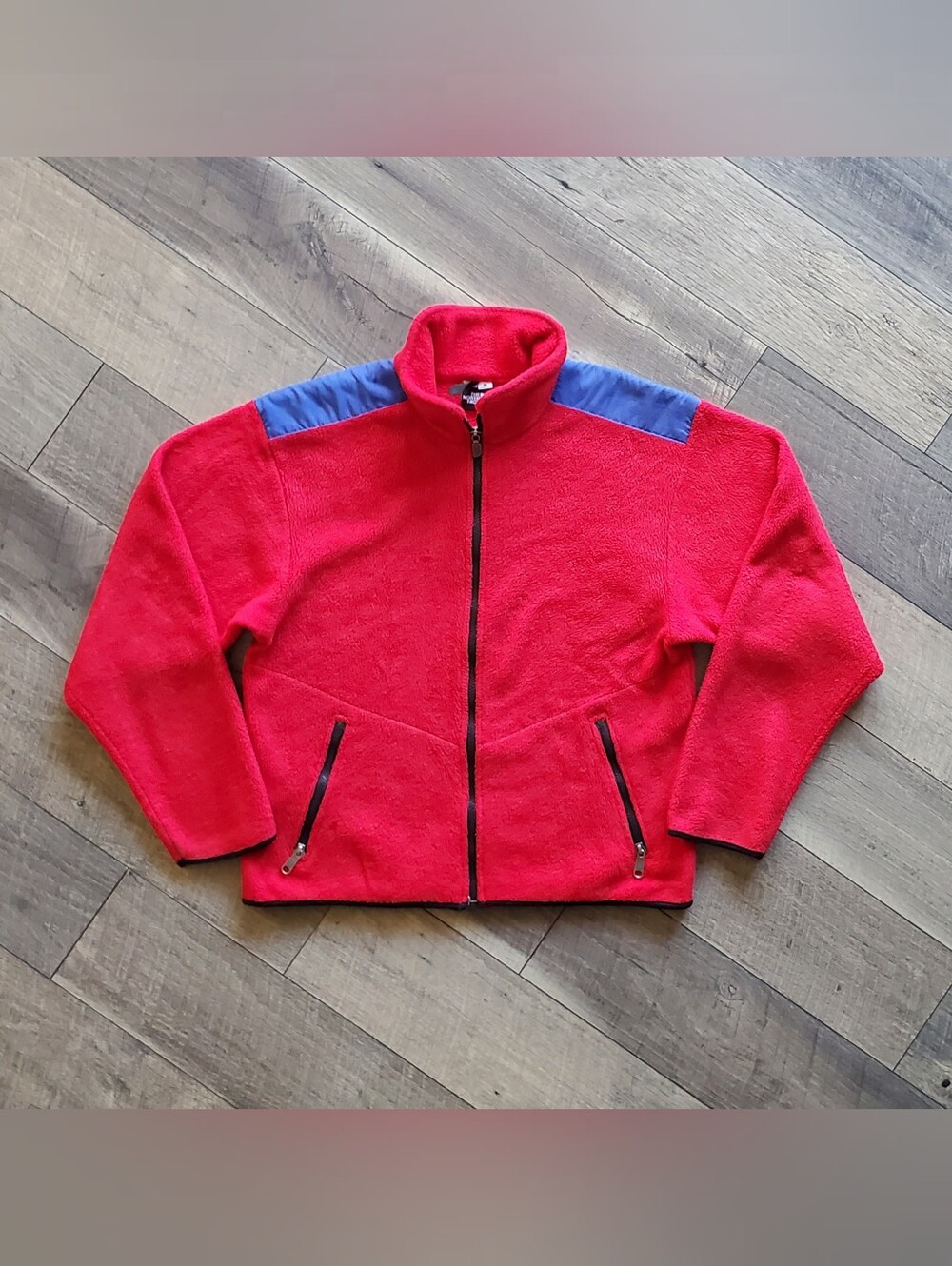 Vintage The North Face Red Fleece Jacket M Full Zip Blue Shoulder Panels USA